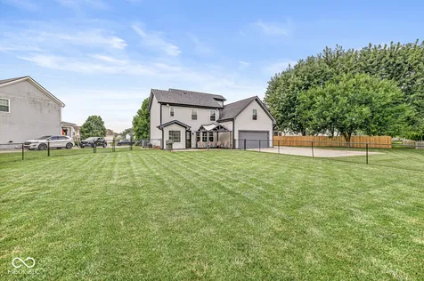 69 Carriage Lake Drive Brownsburg IN 46112
