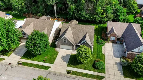 5678 Augusta Woods Drive Plainfield IN 46168