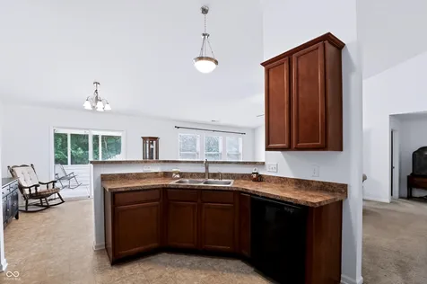 5678 Augusta Woods Drive Plainfield IN 46168