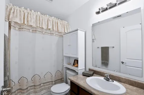 5678 Augusta Woods Drive Plainfield IN 46168