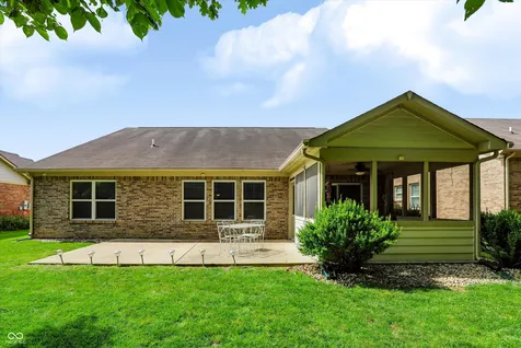 5678 Augusta Woods Drive Plainfield IN 46168