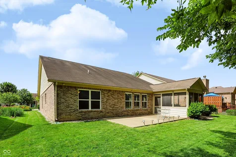 5678 Augusta Woods Drive Plainfield IN 46168
