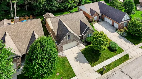 5678 Augusta Woods Drive Plainfield IN 46168