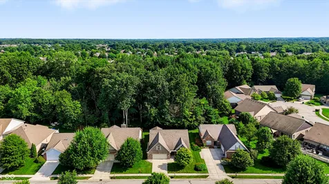 5678 Augusta Woods Drive Plainfield IN 46168