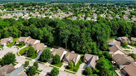 5678 Augusta Woods Drive Plainfield IN 46168