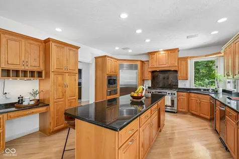 7632 Almaden Court Indianapolis IN 46278