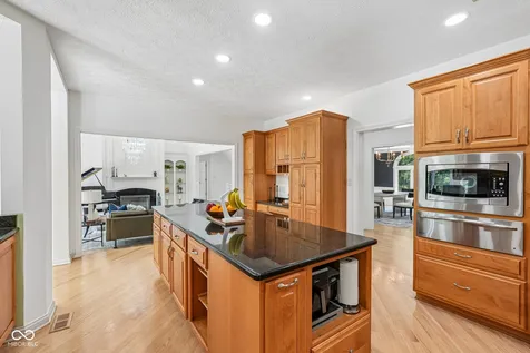 7632 Almaden Court Indianapolis IN 46278