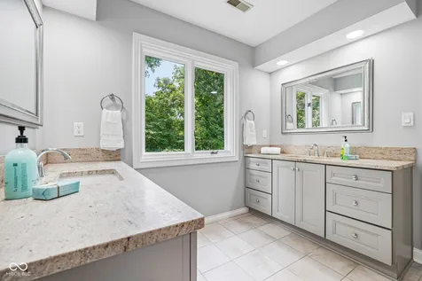 7632 Almaden Court Indianapolis IN 46278