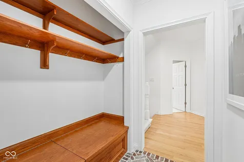 7632 Almaden Court Indianapolis IN 46278