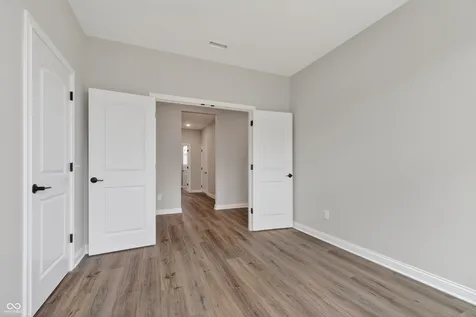 864 Alumroot Drive Greenwood IN 46143