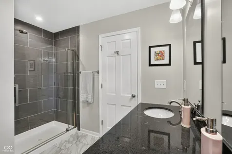 1705 Sturbridge Road Indianapolis IN 46260