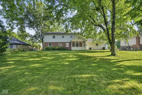 1705 Sturbridge Road Indianapolis IN 46260