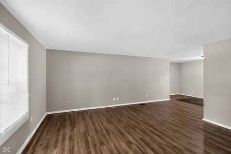 7642 E 34th Place Indianapolis IN 46226