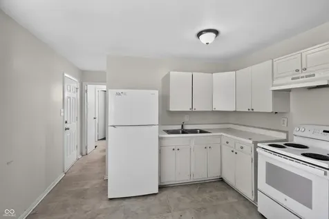 7642 E 34th Place Indianapolis IN 46226