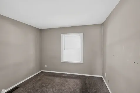 7642 E 34th Place Indianapolis IN 46226