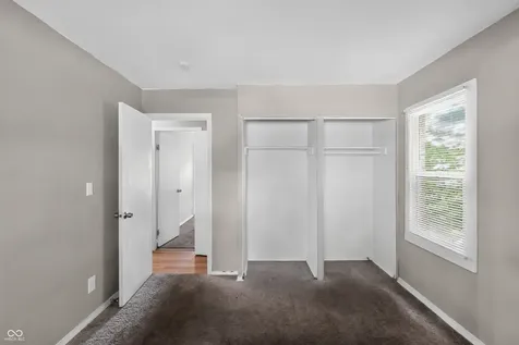 7642 E 34th Place Indianapolis IN 46226