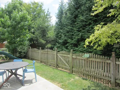 9035 Bailey Way Fishers IN 46037