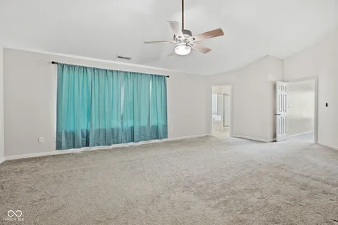 2410 Mcgregor Drive Avon IN 46123