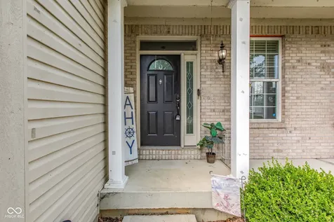 2410 Mcgregor Drive Avon IN 46123