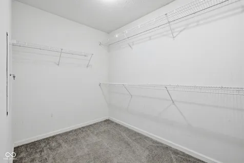 2410 Mcgregor Drive Avon IN 46123