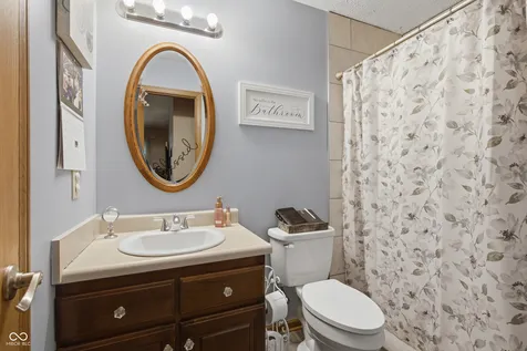 3127 N White River Parkway East Drive Indianapolis IN 46208