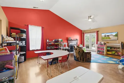 3127 N White River Parkway East Drive Indianapolis IN 46208