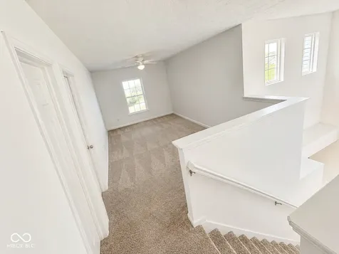 1669 N Clearwater Drive Greenfield IN 46140