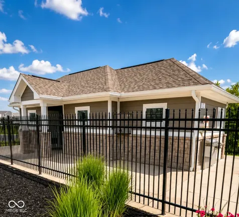 1669 N Clearwater Drive Greenfield IN 46140