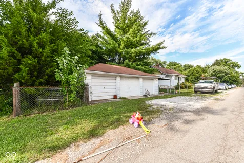 2656 Westbrook Avenue Indianapolis IN 46241