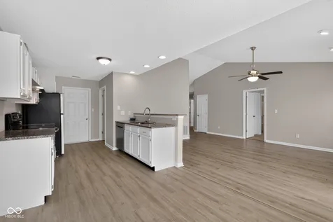 1465 Quinlan Court Indianapolis IN 46217
