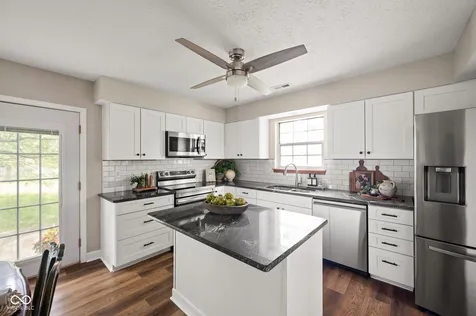 1455 Sweet Gum Drive Brownsburg IN 46112