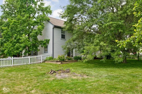 1455 Sweet Gum Drive Brownsburg IN 46112