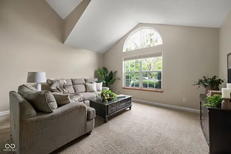 1455 Sweet Gum Drive Brownsburg IN 46112