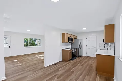 5018 Beech Drive Indianapolis IN 46254