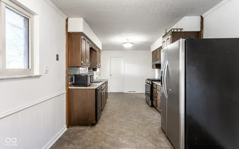 2426 Lawrence Avenue Indianapolis IN 46227