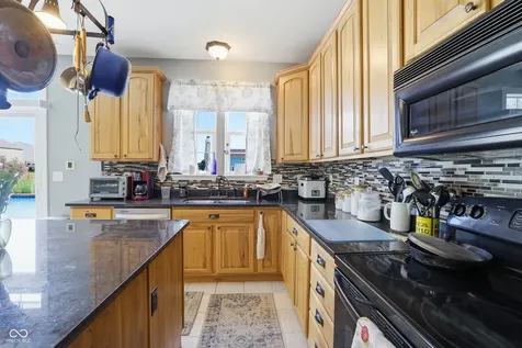 1892 Windsor Lane Danville IN 46122