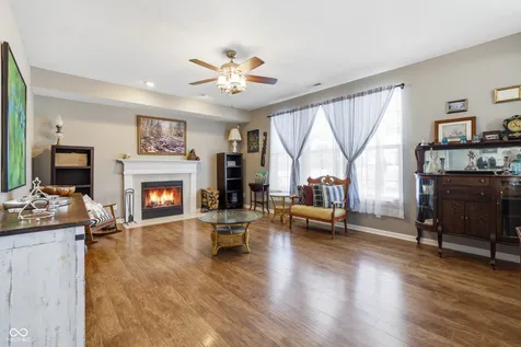1892 Windsor Lane Danville IN 46122