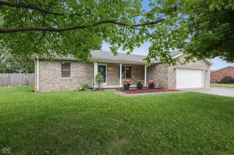 4534 Hackberry Drive Columbus IN 47201