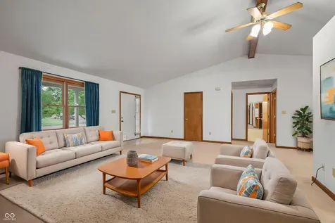 4534 Hackberry Drive Columbus IN 47201