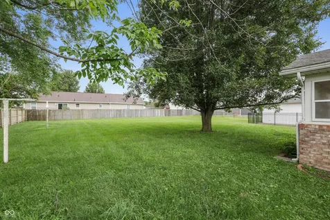 4534 Hackberry Drive Columbus IN 47201