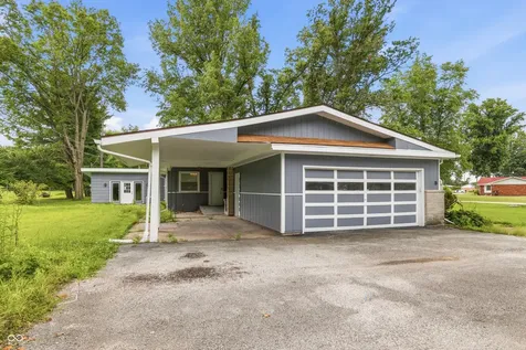 1208 Elizabeth Lane Terre Haute IN 47802
