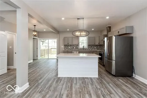 127 N Colorado Avenue Indianapolis IN 46201