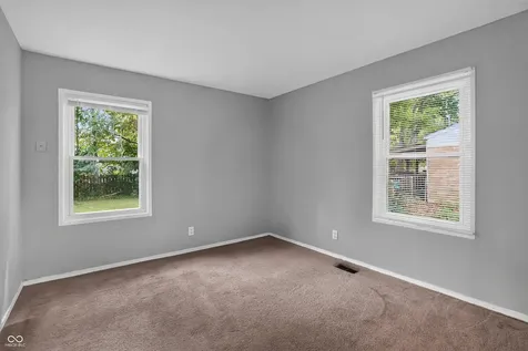 4221 N Sheridan Avenue Indianapolis IN 46226