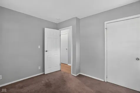 4221 N Sheridan Avenue Indianapolis IN 46226