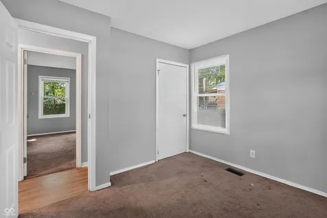 4221 N Sheridan Avenue Indianapolis IN 46226