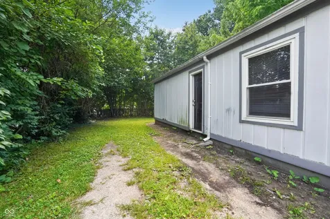 4221 N Sheridan Avenue Indianapolis IN 46226