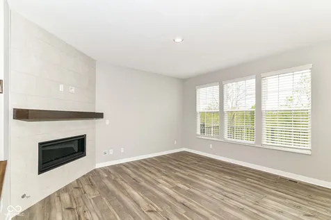 6872 Sunstone Place Carmel IN 46033