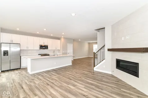 6872 Sunstone Place Carmel IN 46033