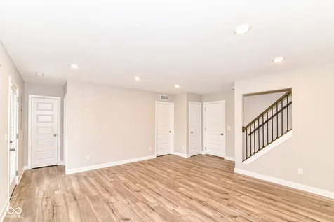 6872 Sunstone Place Carmel IN 46033