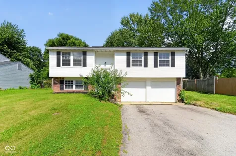 335 Broken Arrow Court Indianapolis IN 46234